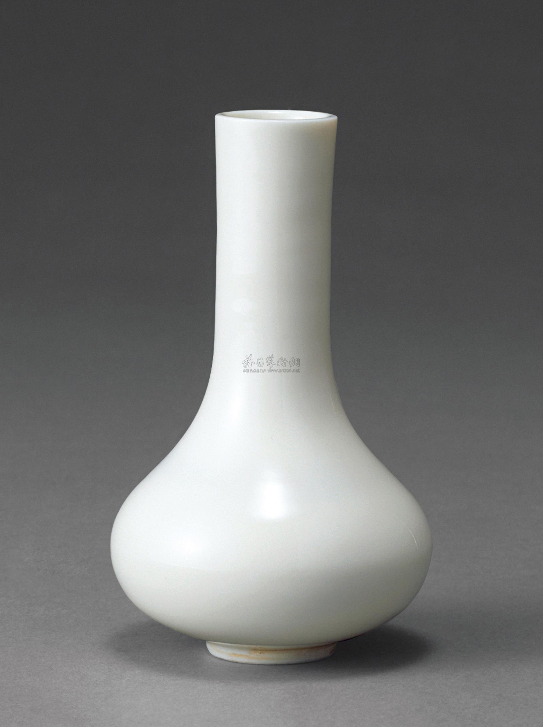 中国古代白瓷瓶 素雅之美的陶瓷典范